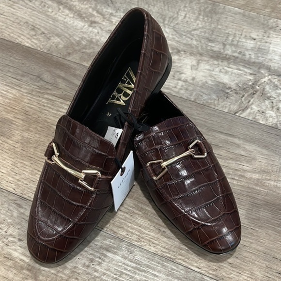 ZARA Animal Print Leather Loafers - Picture 5 of 13